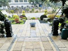 这类客户决策链长、注重风险控制、追求卓越品