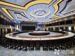 选用优质红木——花梨木