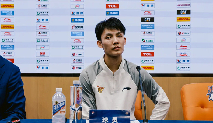 广东宏远大胜四川男篮 杜锋轮换策略引球迷不满